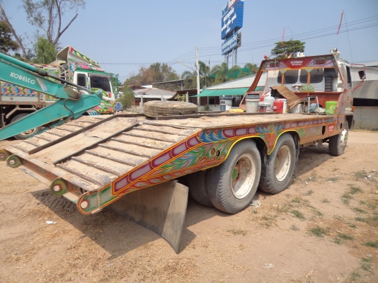 รถ10ล้ออีซูซุเทเลอร์2เพลาสโลว์เครื่อง195แรงม้าพร้อมใช้