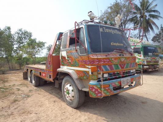 รถ10ล้ออีซูซุเทเลอร์2เพลาสโลว์เครื่อง195แรงม้าพร้อมใช้