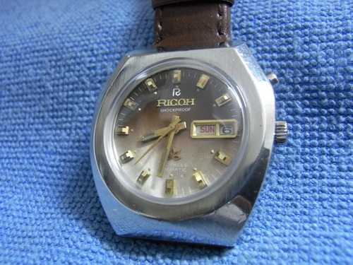 13ก.พ.((น้าเล็ก)) นำเสนอนาฬิกาข้อมือ 13ก.พ.((น้าเล็ก)) นำเสนอนาฬิกาข้อมือ