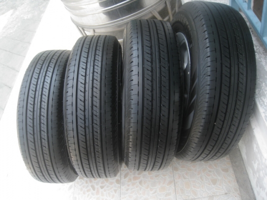 ขายล้อแม็กป้ายแดง Chev colorado 16"x6.5" et41 6รู139.7ยางผลิตสัปดาห์ที่31,3 เส้นและ34,1 เส้นี สนใจติดต่อเล็กคลองสามครับ (081-3747940)