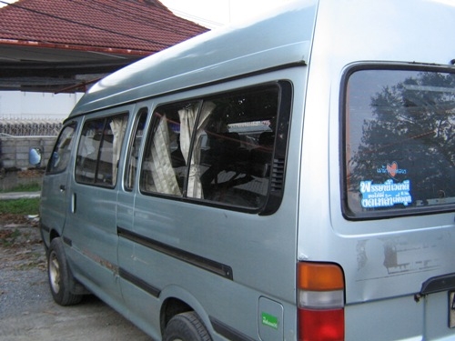 ขายรถตู้หลังคาสูง ขายรถตู้หลังคาสูง