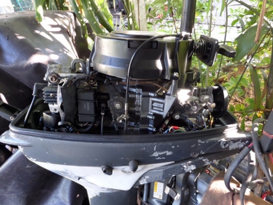 เครื่องเรือ YAMAHA 40 แรง 4STORKE พร้อม SUZUKI 30 แรง 2 จังหวะ เครื่องเรือ YAMAHA 40 แรง 4STORKE พร้อม SUZUKI 30 แรง 2 จังหวะ