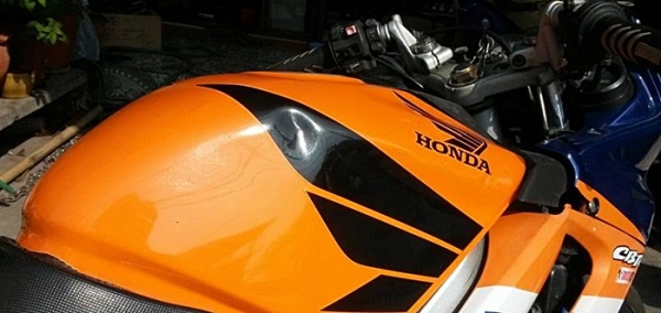 CBR 150. ตัวเก่า ปี47 CBR 150. ตัวเก่า ปี47