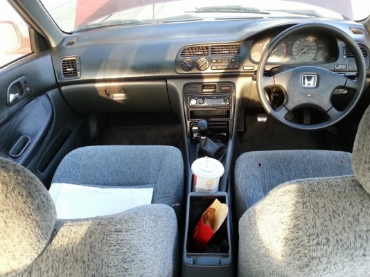 ขายACCORD ปี95 เครื่องV-Tec ABS รถสวยราคาถูก ภาษี57 เล่มพร้อมโอนครับ