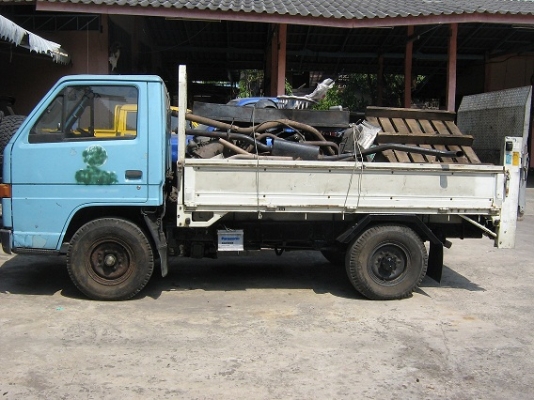 ขายด่วน ISUZU NKR 4ล้อ เครื่อง 4JB 2800CC พร้อมลิฟท้ายไฮดรอลิค ขายด่วน ISUZU NKR 4ล้อ เครื่อง 4JB 2800CC พร้อมลิฟท้ายไฮดรอลิค