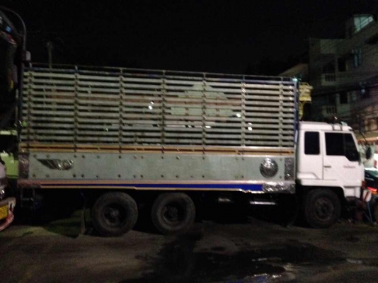 ขายรถบรรทุก10ล้อ