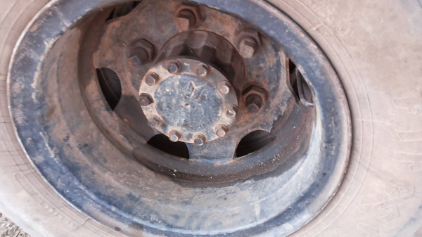 **250,000 บ.ต่อรอง**ขาย 6ล้อช่วงล่างใหญ่ ISUZU KS110 4BE1 เครื่องแน่นดี แห้งแรง ช่วงล่างFหน้า-หลัง คัสซีดีเดิมมีตำหนิตามรูป (ต้องเก็บ) กระบะคอกไม้4.30ม.สภาพดีพื้นดีข้างดี หัวเก๋งเดิมๆ พอใช้ ภายในโอเค ยาง8.25ดี4เส้นพอใช้2เส้น ทะเบียนขาด3ปี ขายตามสภาพเก็บนิ **250,000 บ.ต่อรอง**ขาย 6ล้อช่วงล่างใหญ่ ISUZU KS110 4BE1 เครื่องแน่นดี แห้งแรง ช่วงล่างFหน้า-หลัง คัสซีดีเดิมมีตำหนิตามรูป (ต้องเก็บ) กระบะคอกไม้4.30ม.สภาพดีพื้นดีข้างดี หัวเก๋งเดิมๆ พอใช้ ภายในโอเค ยาง8.25ดี4เส้นพอใช้2เส้น ทะเบียนขาด3ปี ขายตามสภาพเก็บนิ