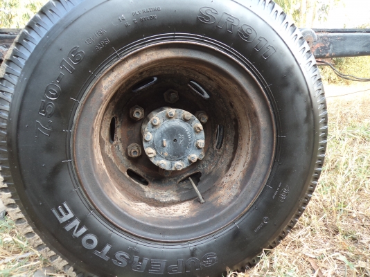 ขายถูกตามสภาพเลยคับ335000บาทรถ6ล้อฮีโน่FBเครื่อง117แรงช่วงล่างF สภาพดีพร้อมใช้