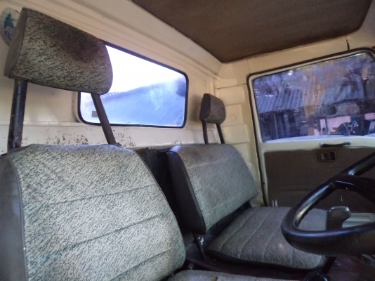 ขายถูกตามสภาพเลยคับ335000บาทรถ6ล้อฮีโน่FBเครื่อง117แรงช่วงล่างF สภาพดีพร้อมใช้