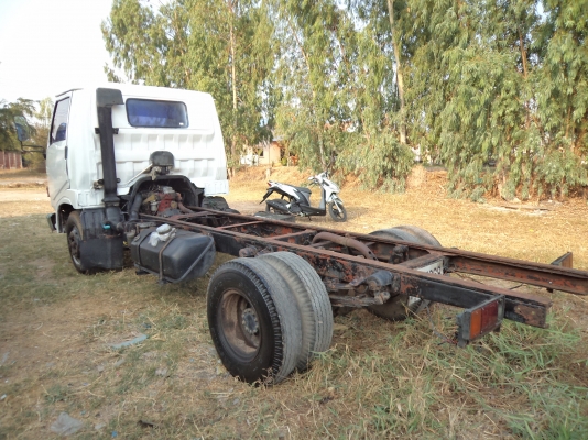 ขายถูกตามสภาพเลยคับ335000บาทรถ6ล้อฮีโน่FBเครื่อง117แรงช่วงล่างF สภาพดีพร้อมใช้