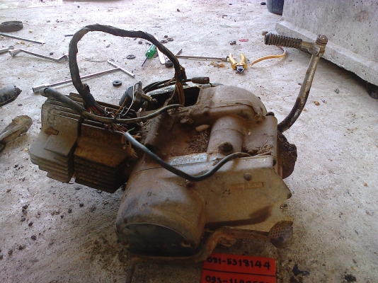 อะไหล่ YL2/YG5 แท้ เดิมติดรถมา มีทั้งคันเลย ครับ อะไหล่ YL2/YG5 แท้ เดิมติดรถมา มีทั้งคันเลย ครับ