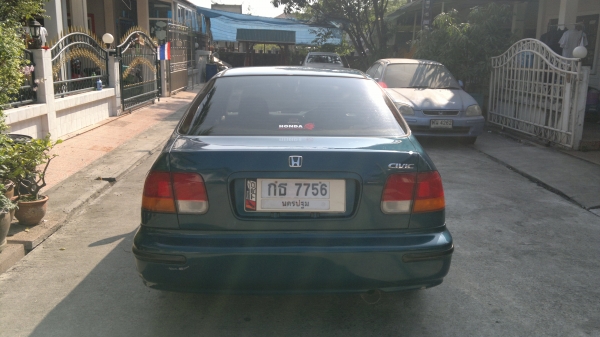 ขายถูกๆซีวิคตาโต เครื่องVTEC1.6 เกียร์ออโต้ ติดแก๊ส ดิสเบรค4ล้อ