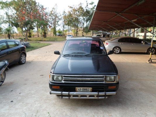 ขายกระบะไมตี้เอ็กหัวเดียวปี35/1992 รถข้าราชการครู ผอ.หนูอาง สมสมัย..........รถมือเดียวออกจากศูนย์รถเดิมมาก...สีเดิมไม่เคยทำไม่เคยชนครัชชีไม่ผุ......... รถใช้งานน้อยมากครับไม่เคยบรรทุกหนัก เครื่องเดิมไม่เคยทำเครื่องเงียบมากเหมือนใหม่เลยครับสภาพพร้อมใช้งานซ