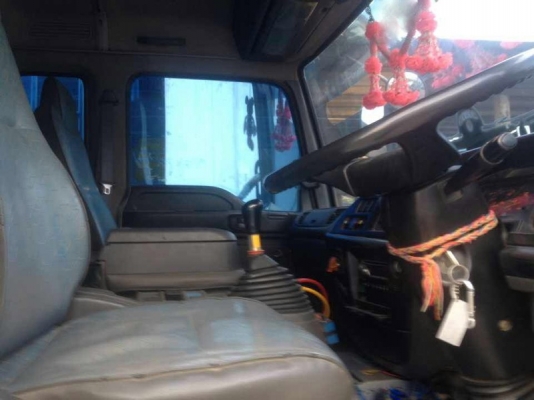 รถฮีโน่ 10 ล้อดั้ม  FXZ 270 แรงม้า. ปี 51  ( ราคา 2,150,000 บาท. ) สนใจติดต่อ 081 - 6079515