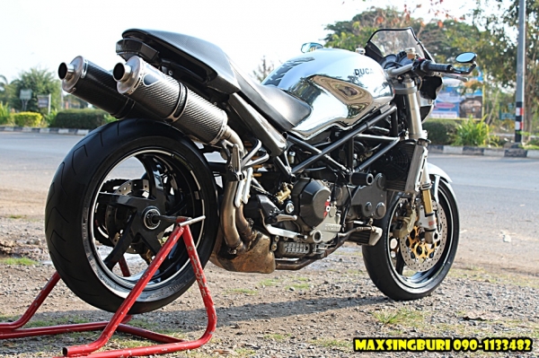 แม็กสิงห์บุรี//DUCATI MONSTER S4R ปี2004 สภาพหล่อๆ พร้อมของแต่ง อินวอย+สรรพาสมิตร 225000 แม็กสิงห์บุรี//DUCATI MONSTER S4R ปี2004 สภาพหล่อๆ พร้อมของแต่ง อินวอย+สรรพาสมิตร 225000