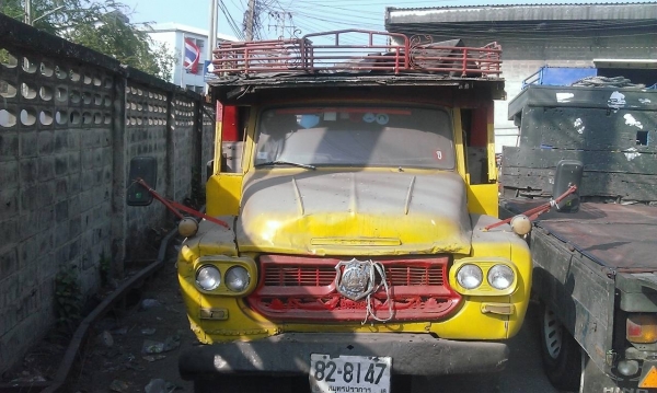 ขายรถ6ล้อหน้ายาวใช้งานได้ดี