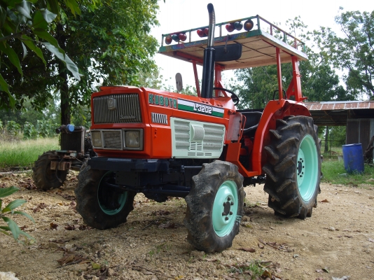 ขาย KUBOTA L3202 ครับ
