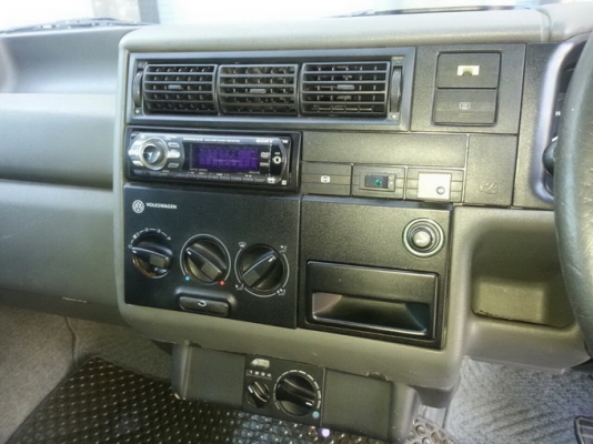 VOLKSWAGEN CARRAVELLE  2.8 GL VR6 สีเดิมทั้งคัน