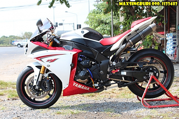 แม็กสิงห์บุรี//YAMAHA R1 ปี2009 สภาพสวยสุดๆ ของแต่งเยอะมาก ทะเบียนแท้โอนขนส่ง 580000 ด่วน