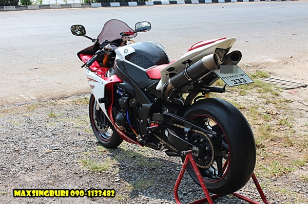 แม็กสิงห์บุรี//YAMAHA R1 ปี2009 สภาพสวยสุดๆ ของแต่งเยอะมาก ทะเบียนแท้โอนขนส่ง 580000 ด่วน