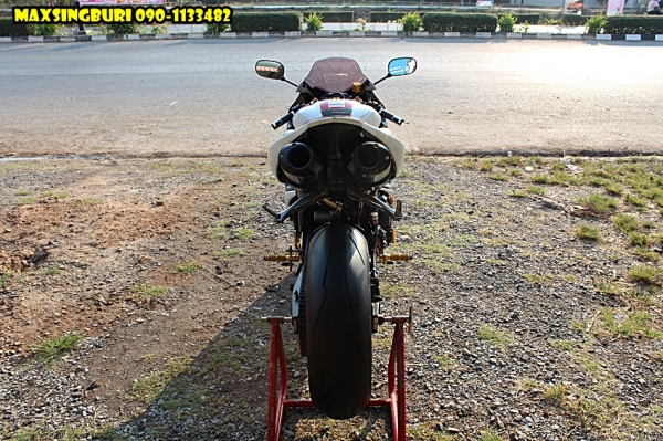 แม็กสิงห์บุรี//YAMAHA R1 ปี2005 สภาพโครตหล่อสุดๆ ของแต่งเพียบ เสียสรรพาสมิตรแล้ว 249000 ด่วน