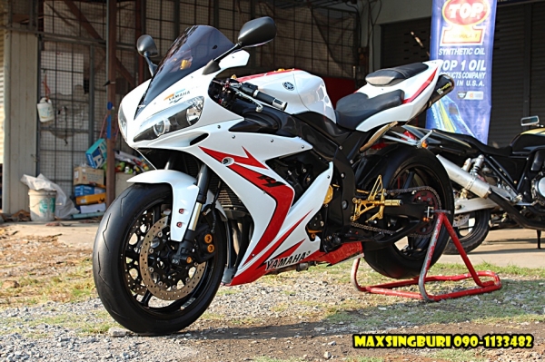 แม็กสิงห์บุรี//YAMAHA R1 ปี2005 สภาพโครตหล่อสุดๆ ของแต่งเพียบ เสียสรรพาสมิตรแล้ว 249000 ด่วน