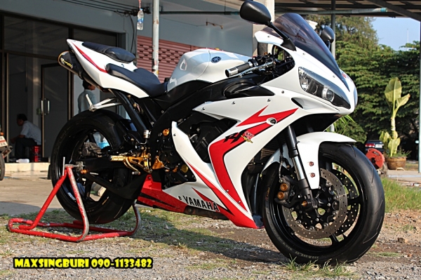 แม็กสิงห์บุรี//YAMAHA R1 ปี2005 สภาพโครตหล่อสุดๆ ของแต่งเพียบ เสียสรรพาสมิตรแล้ว 249000 ด่วน