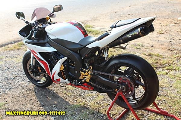 แม็กสิงห์บุรี//YAMAHA R1 ปี2005 สภาพโครตหล่อสุดๆ ของแต่งเพียบ เสียสรรพาสมิตรแล้ว 249000 ด่วน