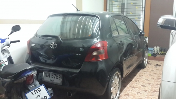 ขายรถเก๋งtoyota.yarisรุ่นG..310000..รถปี49ฟูลอ๊อปชั่น