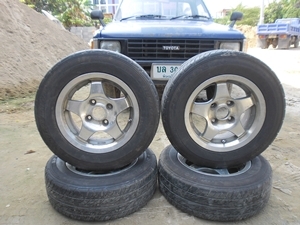 ล้อแม็ค mazda พร้อมยาง DUNLOP