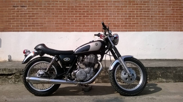 ขายด่วน Yamaha sr 400 year 1995 อินวอย สพม.