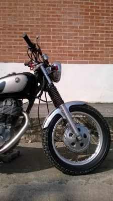 ขายด่วน Yamaha sr 400 year 1995 อินวอย สพม.