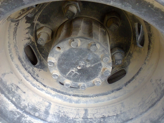 ขายหกล้อดั้มพ์ KM-777 สภาพสวยพร้อมใช้ เฟืองท้ายเอฟ และสโลว์กลาง ขายหกล้อดั้มพ์ KM-777 สภาพสวยพร้อมใช้ เฟืองท้ายเอฟ และสโลว์กลาง