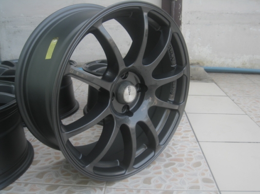 ขายล้อแม็กมือสอง advan rz 17"x7.5" et38 4 รู 100 ทำสีใหม่ครับ สีเทากัน ไม่มีซ่อมครับ สนใจติดต่อเล็กคลองสามครับ (081-3747940)