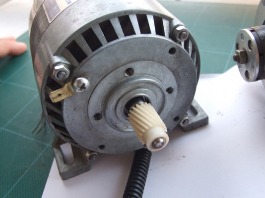 ขายมอเตอร์ขนาดเล็ก PARVALUX Made in England