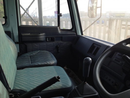 ขายรถกระบะบรรทุก10  ล้อพื้นเรียบISUZU ร็อกกี้  ยาว 6 เมตรสนใจติดต่อ  080-4477814