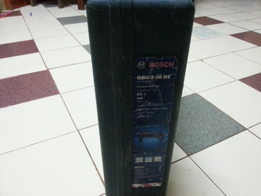 ขายสว่านโรตารี่ BOSCH 3ระบบของแท้รุ่นGBH2-26DEสภาพตัวนี้ดีมากเกิน90\%ครับ