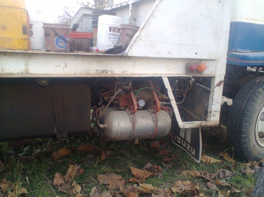 ขาย อีซูซุ JCM เครื่อง 165 ทิฟฟี่ เพาเวอ เหล็กข้างหน้า 5 ขึ้นแม็คโคได้สบาย รถกำลังเก็บสีครับ