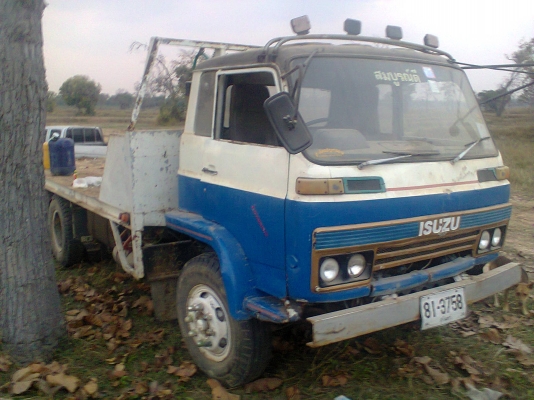 ขาย อีซูซุ JCM เครื่อง 165 ทิฟฟี่ เพาเวอ เหล็กข้างหน้า 5 ขึ้นแม็คโคได้สบาย รถกำลังเก็บสีครับ