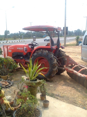 ขายดาวห์ คูโบต้า 47 แรง สภาพพร้อมใช้งาน โลตารี่ ฝานไถ ฝานเกด พร้อมคาด 2 แสนบาท เปลี่ยนสัญญาหั้ยเลย