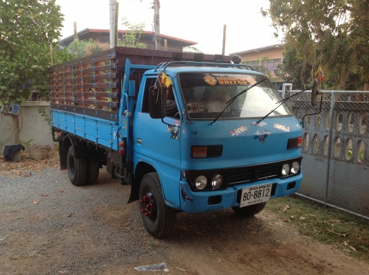 ขาย 6 ล้อ  ISUZU 100 แรง แรง