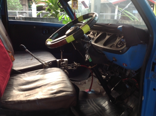 ขาย 6 ล้อ  ISUZU 100 แรง แรง