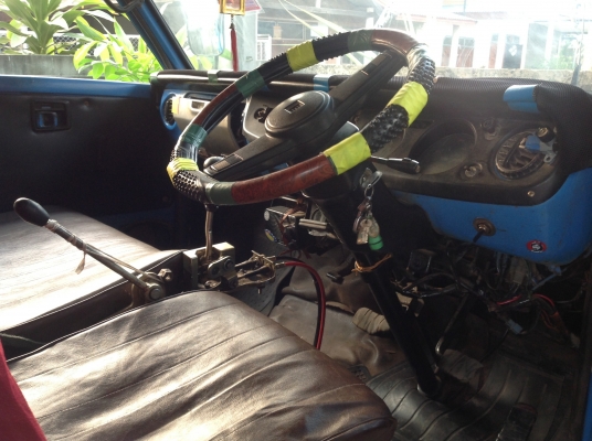 ขาย 6 ล้อ  ISUZU 100 แรง แรง