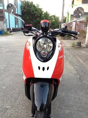 ฟ๊โน่ ปี55 รถไหม่ไม่มีรอยเลย