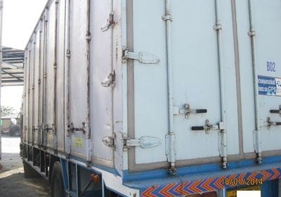 ขาย Hino FF1J ปี42 เครื่อง 210 แรง ตู้สิบบานยาว 7.2 m สวยพร้อมใช้ โทร 088-4501277