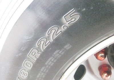 ขาย Deca Uro 2 ปี 48 หกล้อตู้สิบบานยาว 7.2 m สวยมาก โทร 088-4501277