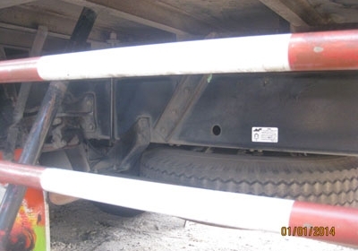 ขาย Deca Uro 2 ปี 48 หกล้อตู้สิบบานยาว 7.2 m สวยมาก โทร 088-4501277