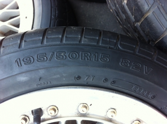 ขายแม๊กลาย bbs ขอบ15 พร้อมยางดอกเยอะ