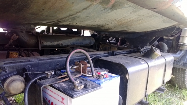 6ล้อน้ำมัน ISUZU KS 110แรง ถ้งจุประมาณ7พันลิตร มีมิเตอร์ครบ รถห้างแท้ พร้อมใช้.เล่มพร้อม..