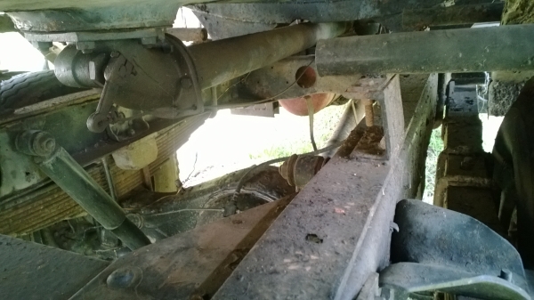 6ล้อน้ำมัน ISUZU KS 110แรง ถ้งจุประมาณ7พันลิตร มีมิเตอร์ครบ รถห้างแท้ พร้อมใช้.เล่มพร้อม..